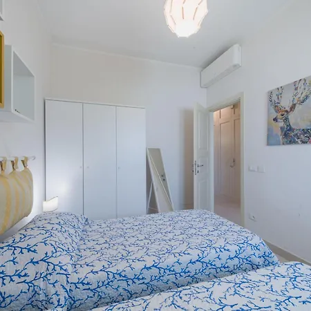 White By Interhome *