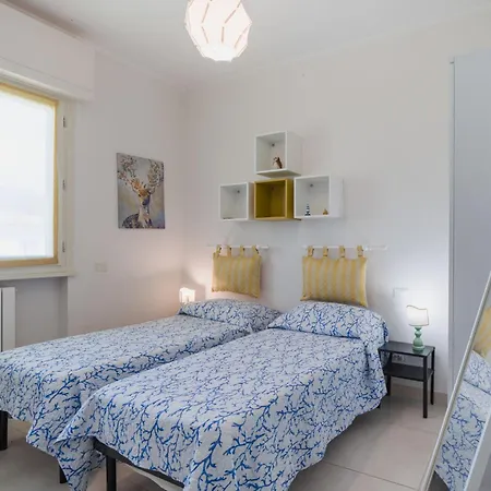 White By Interhome *